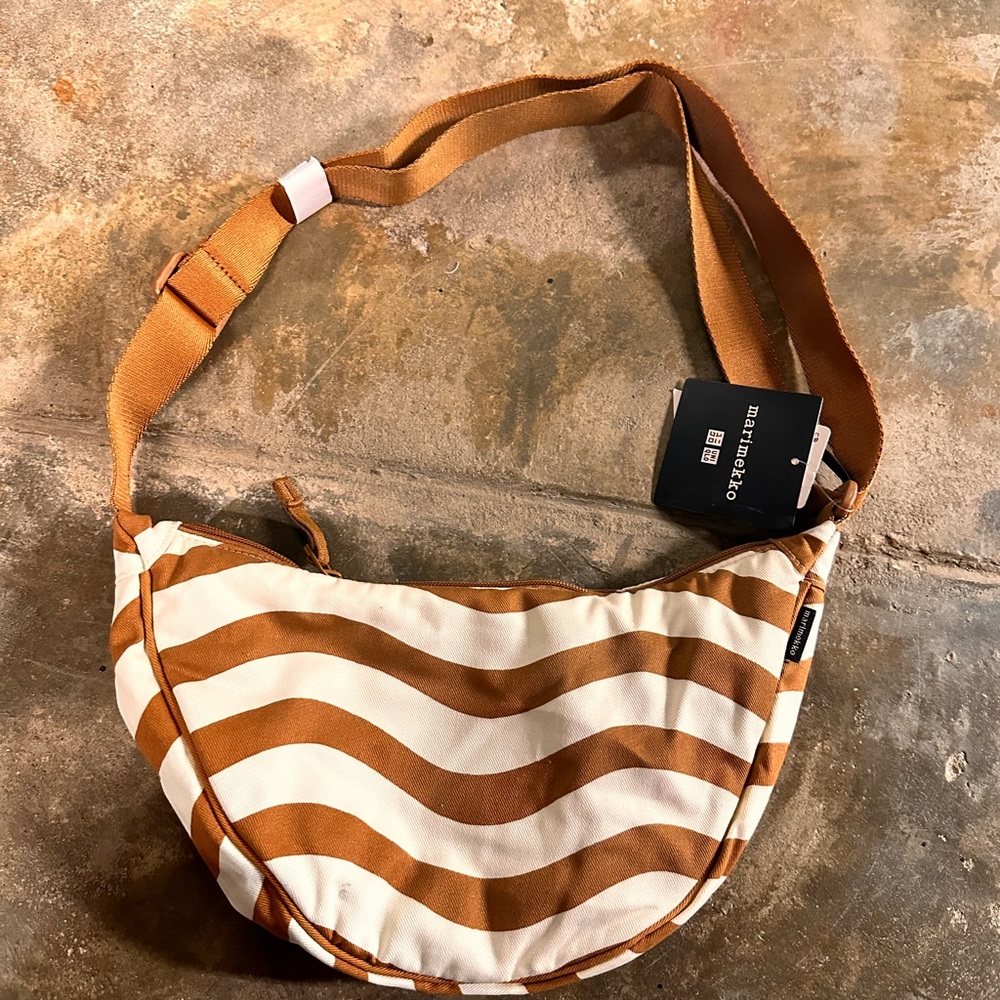 Marimekko Brown and White Wave Shoulder Bag